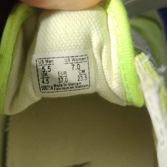 Vans Sneaker Bundle - Picture 5 of 8